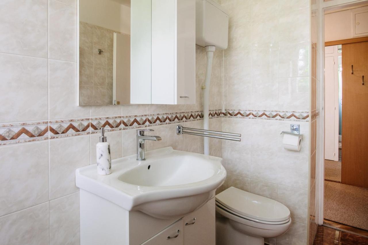 Sunnynest Apartment - 3Br Apt With Free Parking & Wi-Fi, Close To Lapad Bay Beach Dubrovnik Exterior foto